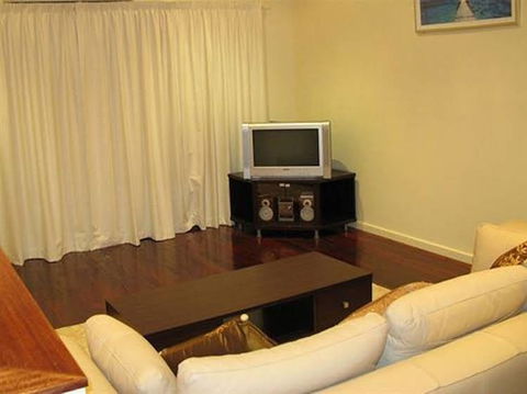 Halls Gap Escape - Accommodation Kalgoorlie 0