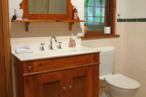 Mount Browne Cottage - Accommodation Kalgoorlie 6