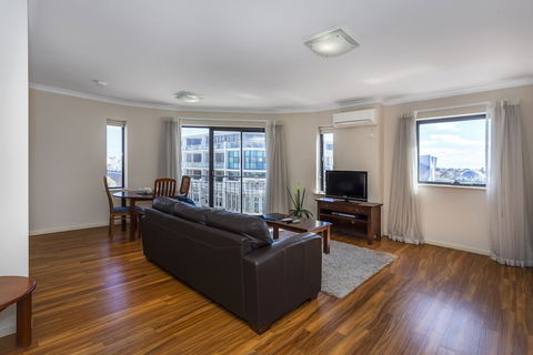 Perth West End Apartment 406 - Accommodation Kalgoorlie 2