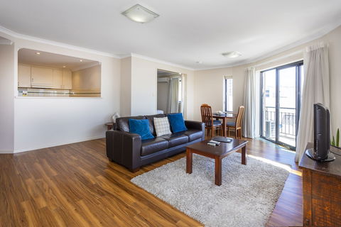 Perth West End Apartment 406 - Accommodation Kalgoorlie 4