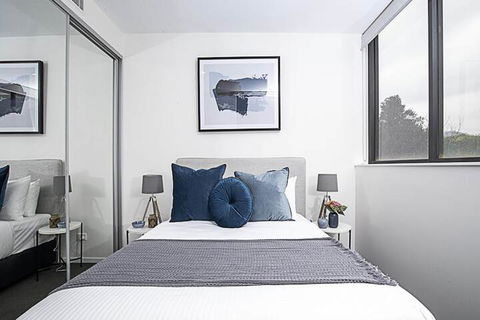 CANBERRA CHIC-Hosted By L'Abode - Accommodation Kalgoorlie 4