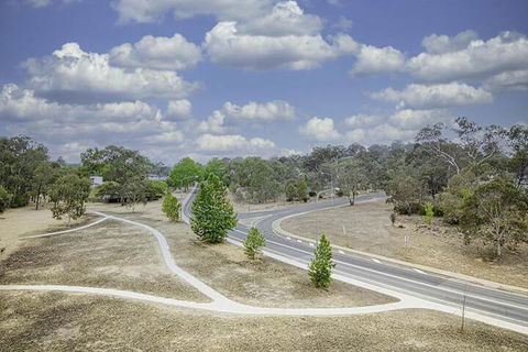 CANBERRA CHIC-Hosted By L'Abode - Accommodation Kalgoorlie 2