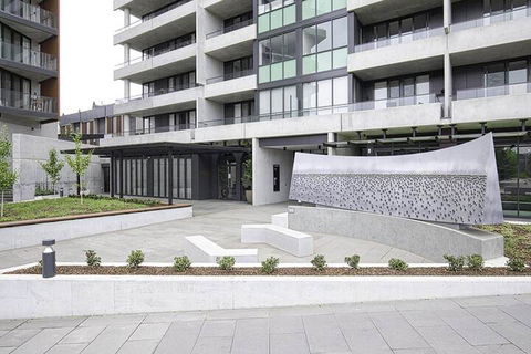 CANBERRA CHIC-Hosted By L'Abode - Accommodation Kalgoorlie 1