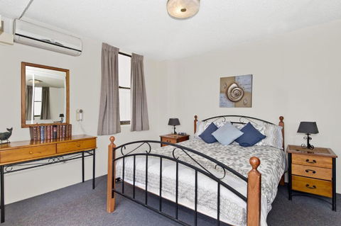 Tasman Towers 9 3 Munster Street - Accommodation Kalgoorlie 1