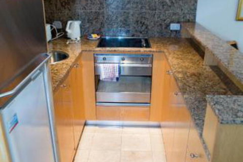 Bond 215 - Accommodation Kalgoorlie 2