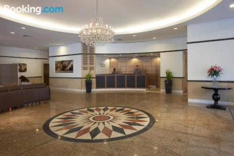 Bond 215 - Accommodation Kalgoorlie 5