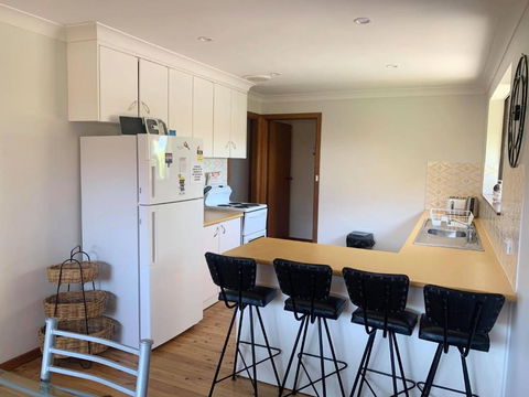 41 Leonard Avenue Pet Friendly Boat Parking & Aircon - Accommodation Kalgoorlie 4