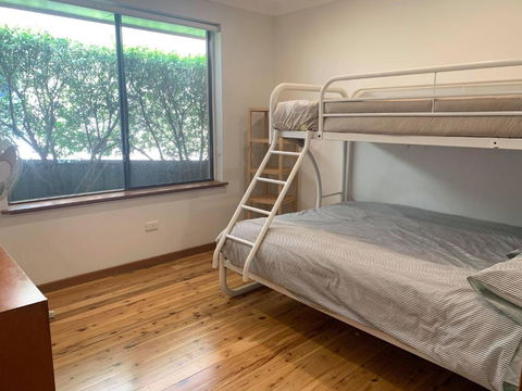 41 Leonard Avenue Pet Friendly Boat Parking & Aircon - Accommodation Kalgoorlie 3