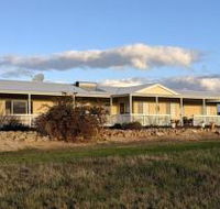 A Better Life Animal Sanctuary FarmStay Private Two Bedrooms Lounge Room  Bathroom  Toilet Shared Kitchen - Accommodation Kalgoorlie