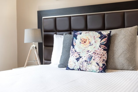 Urban Rest - Banq - Accommodation Kalgoorlie 1