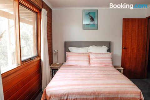 Banksia Beach House - Accommodation Kalgoorlie 2