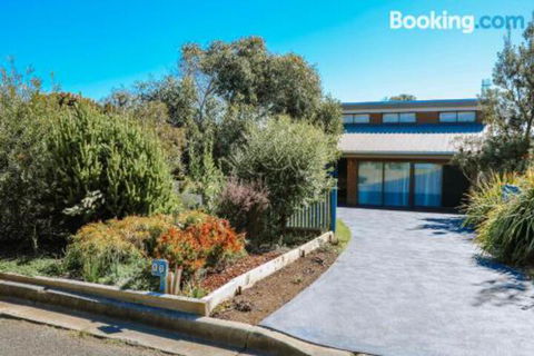 Banksia Beach House - Accommodation Kalgoorlie 5
