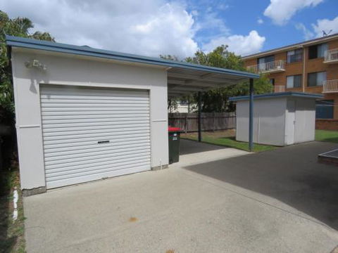 Cabenay 3 VIEWS ACROSS THE PARK - Accommodation Kalgoorlie 6