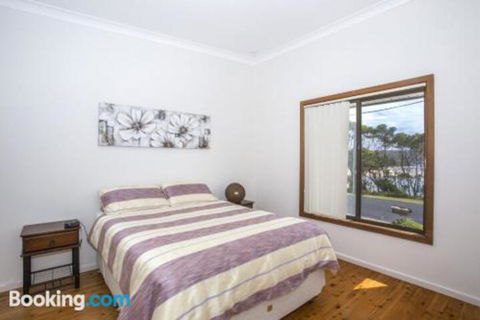 Seaside Parade 9 Dolphin Point - Accommodation Kalgoorlie 3