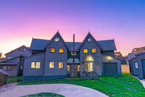 Banjos Chalet Alpine Getaways - Accommodation Kalgoorlie 0