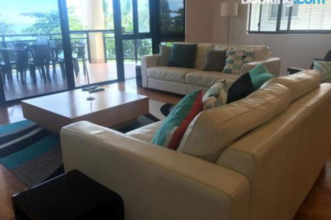 Townsville Strand Lighthouse Apartment 3 - Accommodation Kalgoorlie 4