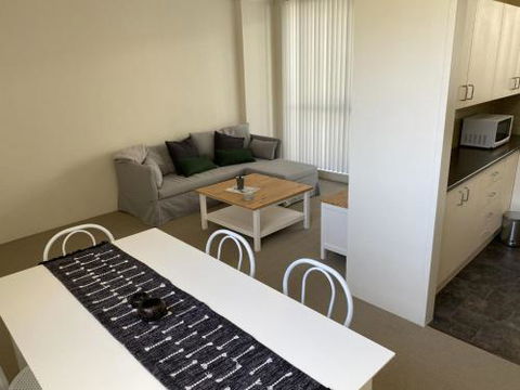 Flynns Retreat Everard Street - Accommodation Kalgoorlie 0