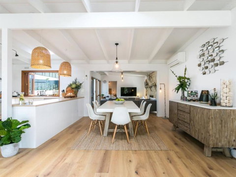 Stunning Sorrento Escape With Pool - Accommodation Kalgoorlie 3