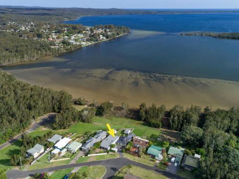 VINCES LANDING OLD EROWAL BAY 4pm Check Out Sundays - Accommodation Kalgoorlie 0
