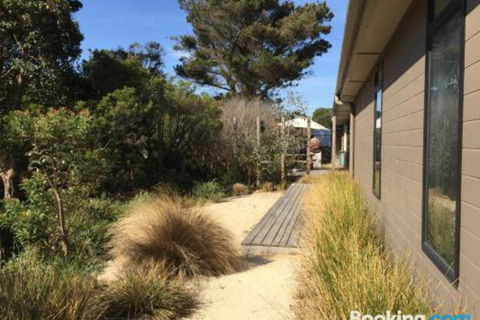 3 Anderson Avenue Sandy Point - Accommodation Kalgoorlie 0