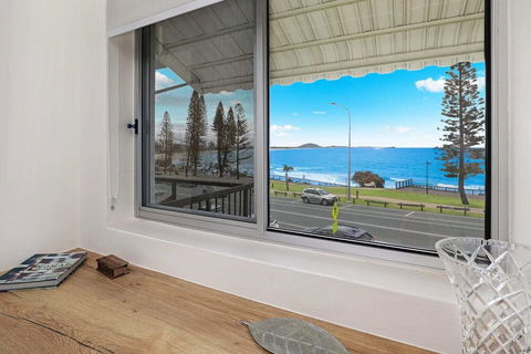 SPECTACULAR OCEAN FRONT Sounion6 - Accommodation Kalgoorlie 2