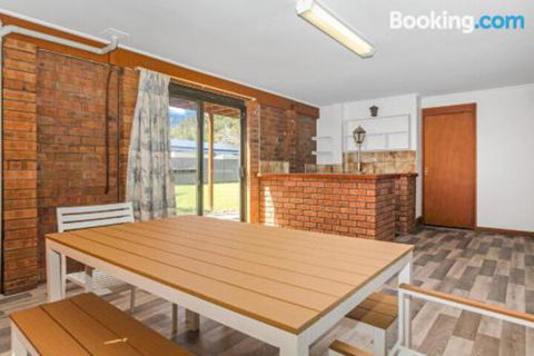 Stingray Shores Your Riverside Escape - Accommodation Kalgoorlie 5