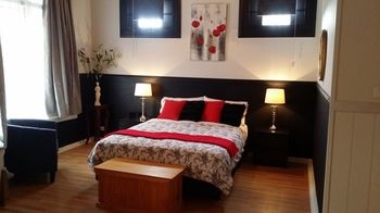 Strahan TAS Accommodation Kalgoorlie