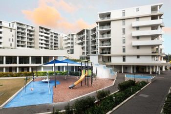 Executive Designer Apartment With Pool + Parking - Accommodation Kalgoorlie 3