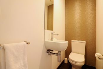 Silos Circular Living Rejuvenate Stays - Accommodation Kalgoorlie 3