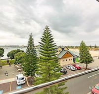 Spacious Apartment with Sea Views - Accommodation Kalgoorlie