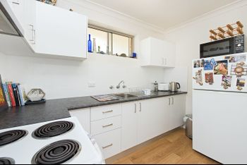 Comfy Convenience In Centennial Park - Accommodation Kalgoorlie 3