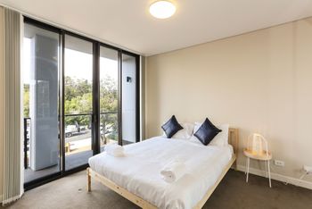 Spacious Apartment At Waitara - Accommodation Kalgoorlie 3