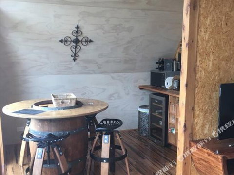 Bruny Island Accommodation 43 Degrees Beachside Studio Spa Apartments (1) - Accommodation Kalgoorlie 5