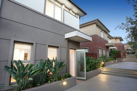 Kew Luxurious Townhouse - Accommodation Kalgoorlie 1