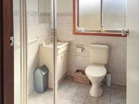 Home Near Shops & Beach - Accommodation Kalgoorlie 6