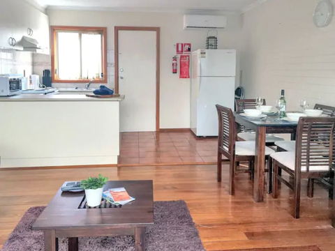 Home Near Shops & Beach - Accommodation Kalgoorlie 5