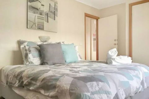 Home Near Shops & Beach - Accommodation Kalgoorlie 2