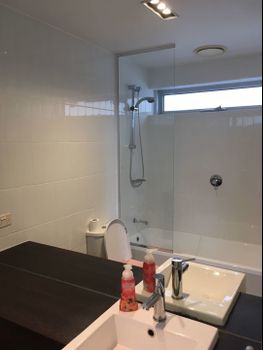 V Apartment - Accommodation Kalgoorlie 4