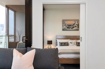 Panoramic Melbourne Views From Stylish Apartment - Accommodation Kalgoorlie 6