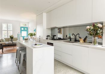 Stunning Executive Home In Glebe - Accommodation Kalgoorlie 3