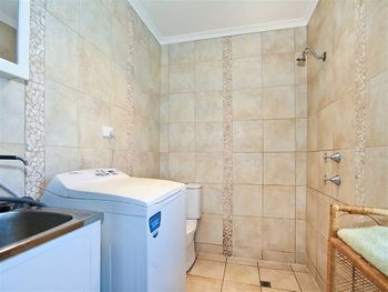 Hidden Oasis - Accommodation Kalgoorlie 5