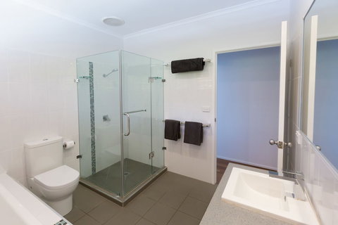 Casuarina 13 On Hamilton Island - Accommodation Kalgoorlie 5
