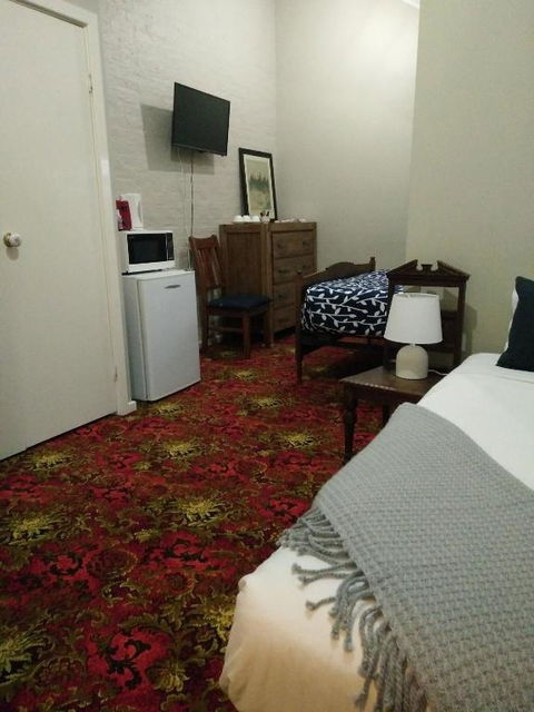 Ithaca 1896 Manor - Accommodation Kalgoorlie 5