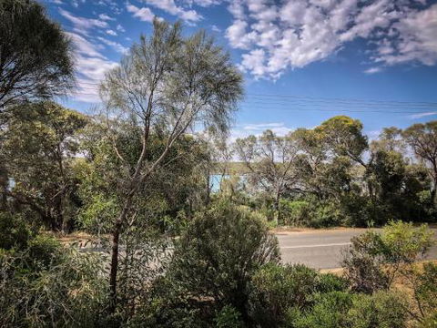 Samphire Beach House - Accommodation Kalgoorlie 2