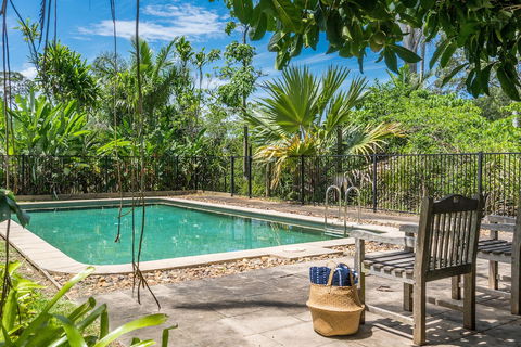 Your Luxury Escape - Cedar View - Accommodation Kalgoorlie 2