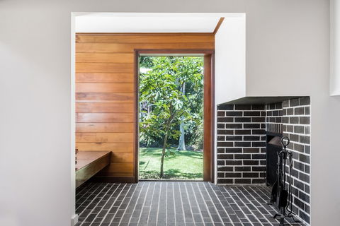 Your Luxury Escape - Cedar View - Accommodation Kalgoorlie 4