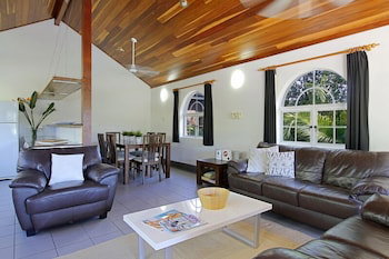 A PERFECT STAY - Clarkes Beach Villa - Accommodation Kalgoorlie 6