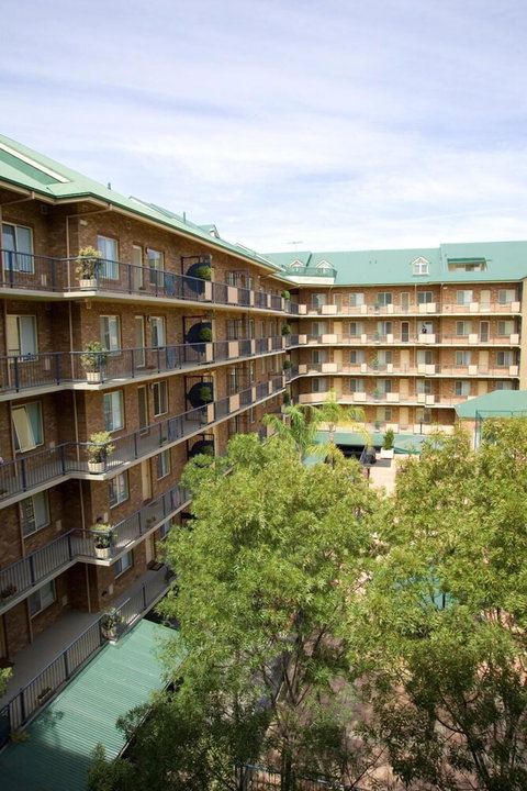 Carrington Gardens Apartments - Accommodation Kalgoorlie 0