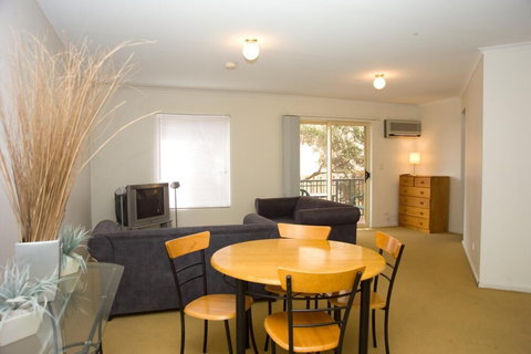 Carrington Gardens Apartments - Accommodation Kalgoorlie 6