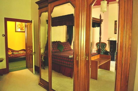 Ormiston House - Accommodation Kalgoorlie 6